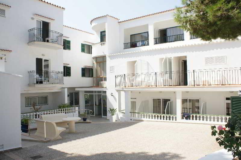Hostal Xuroy Cala Alcaufar Exterior photo